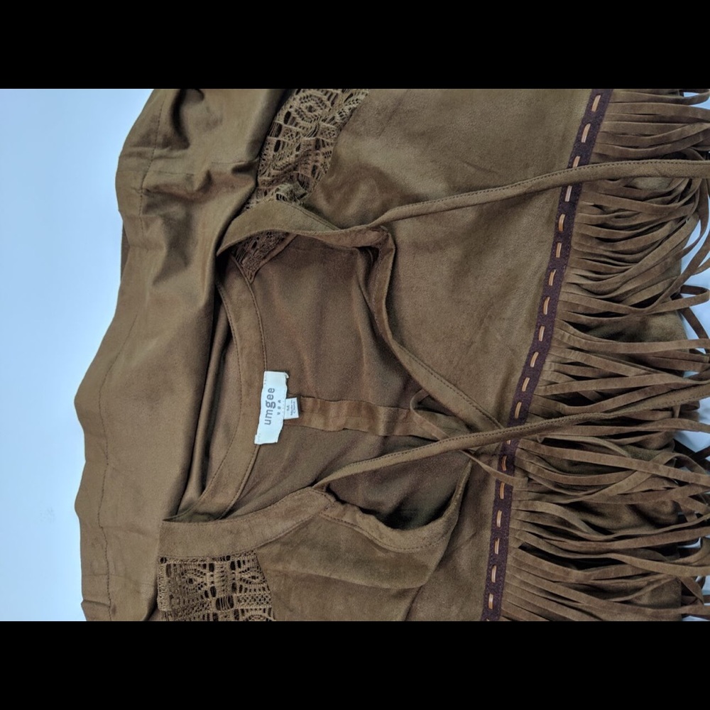 Umgee Soft Faux Suede Fringe Western Top Medium - Picture 8 of 8
